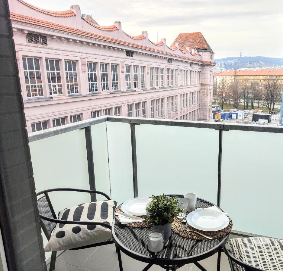 Yarn - Brand New - Free Parking - Balcony With City View - Central Shopping Mall Bratysława Zewnętrze zdjęcie
