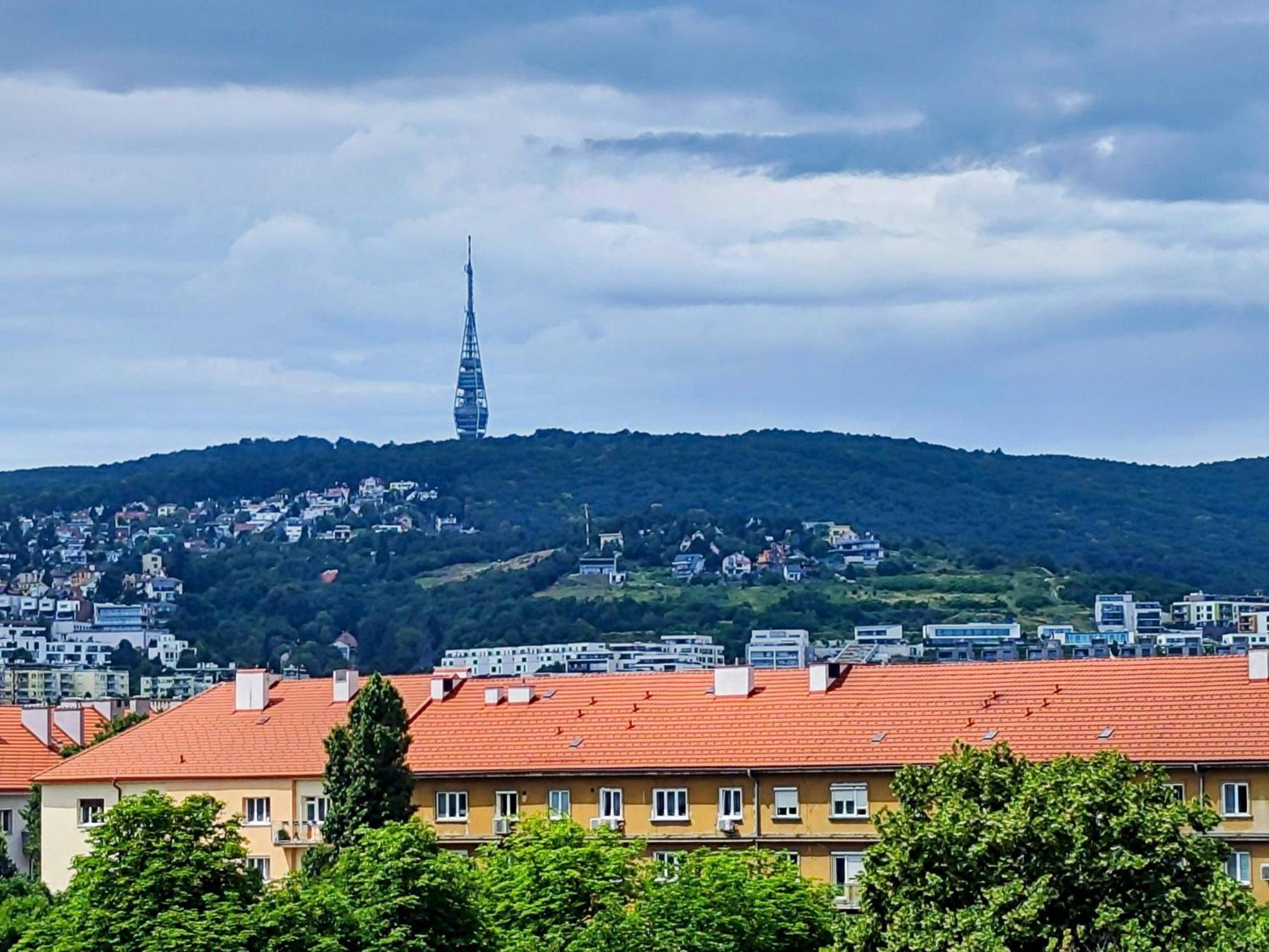 Yarn - Brand New - Free Parking - Balcony With City View - Central Shopping Mall Bratysława Zewnętrze zdjęcie